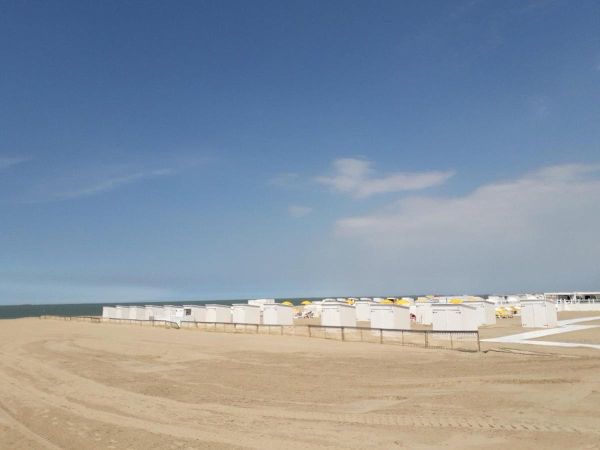 Studio Spacieux 50 M2 Pour 2+2 Tout Confort Knokke-Heist Kültér fotó